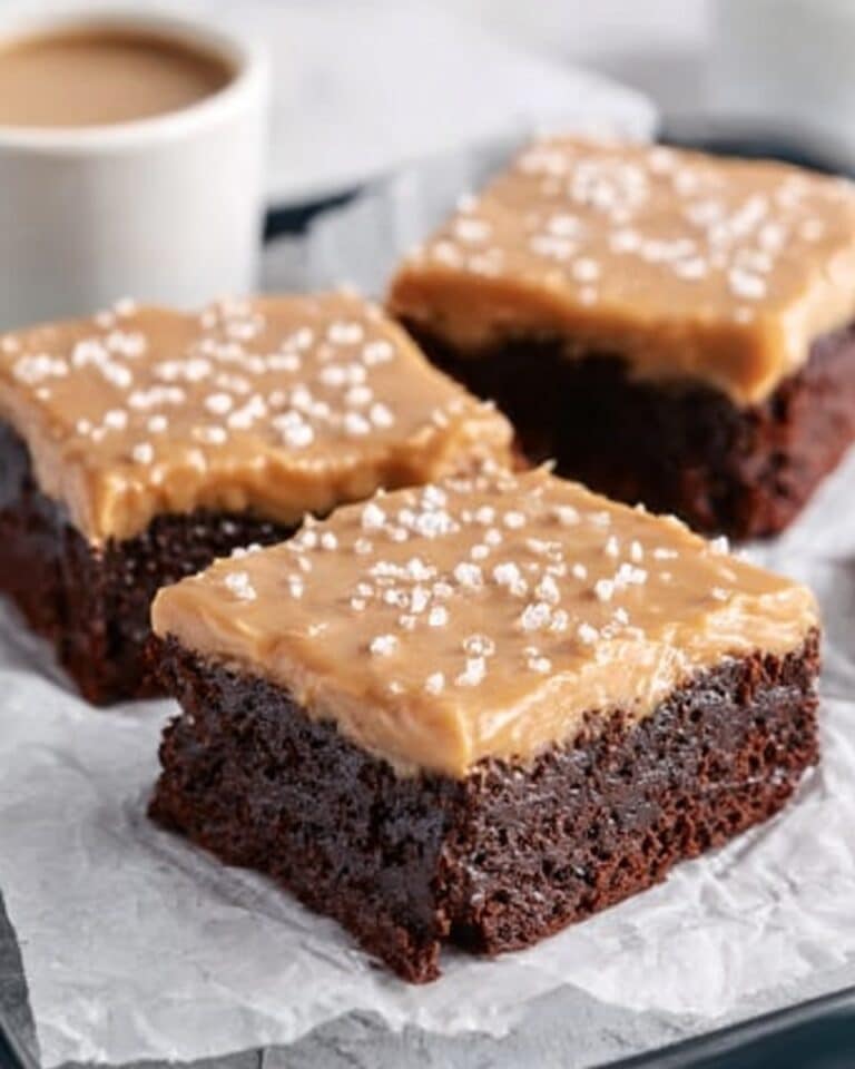 Salted Caramel Chocolate Sugar Cookie Bars Recipe